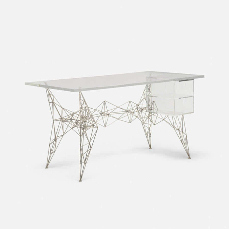 Pylon Desk