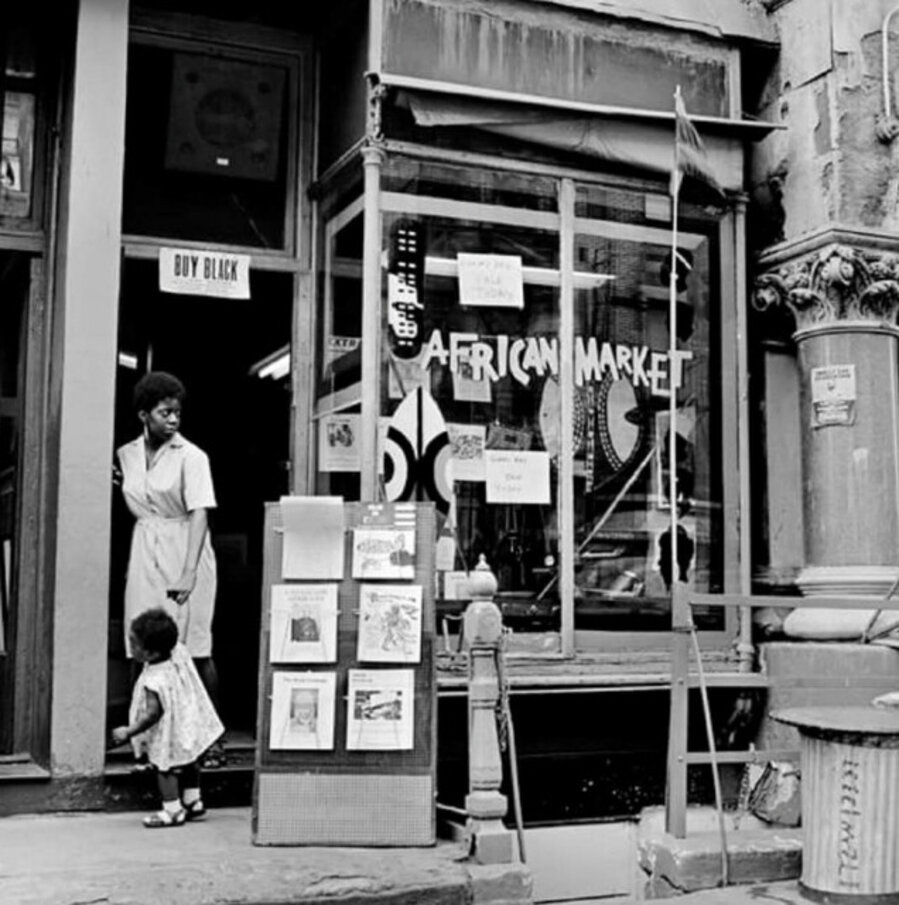 Untitled (African Market Harlem)