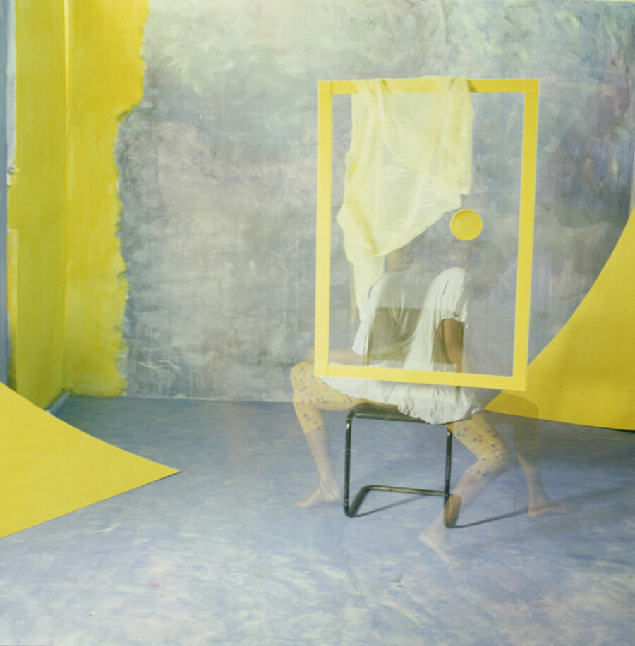 Blue Room: Back to Back in Yellow