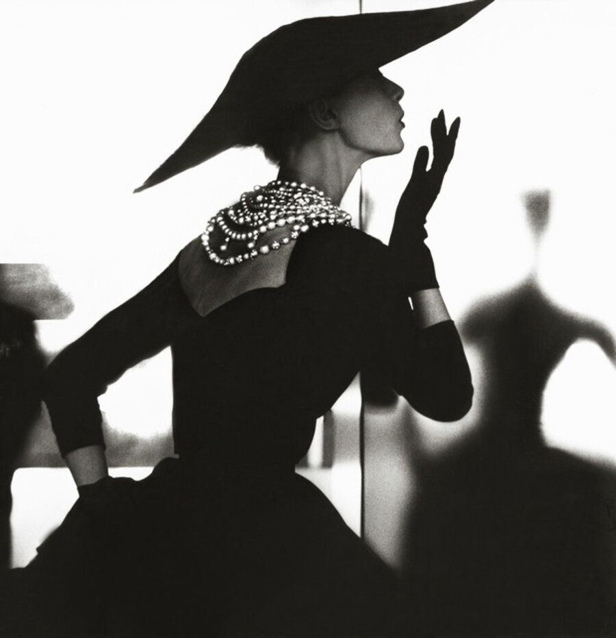 Blowing Kiss, Barbara Mullen, New York, Harper’s Bazaar