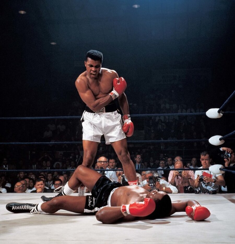 Ali Knocks out Liston