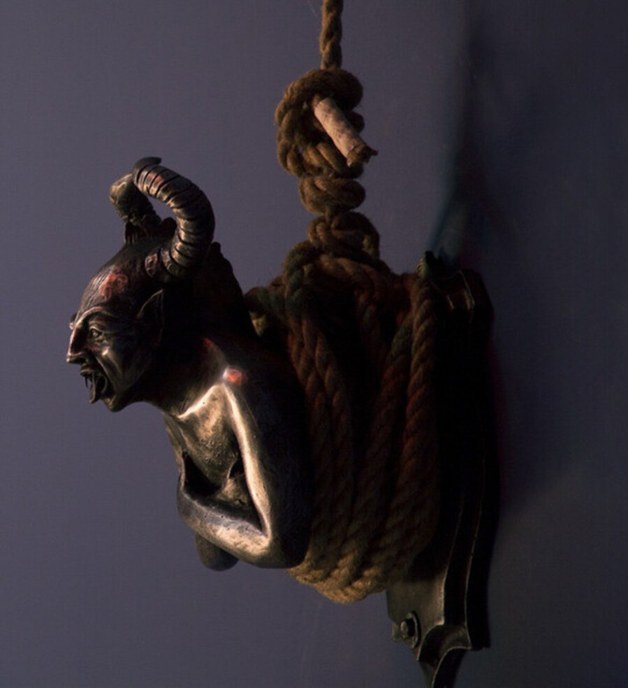 Gárgola de la obra El Rapto (Gargoyle from The Rapture)