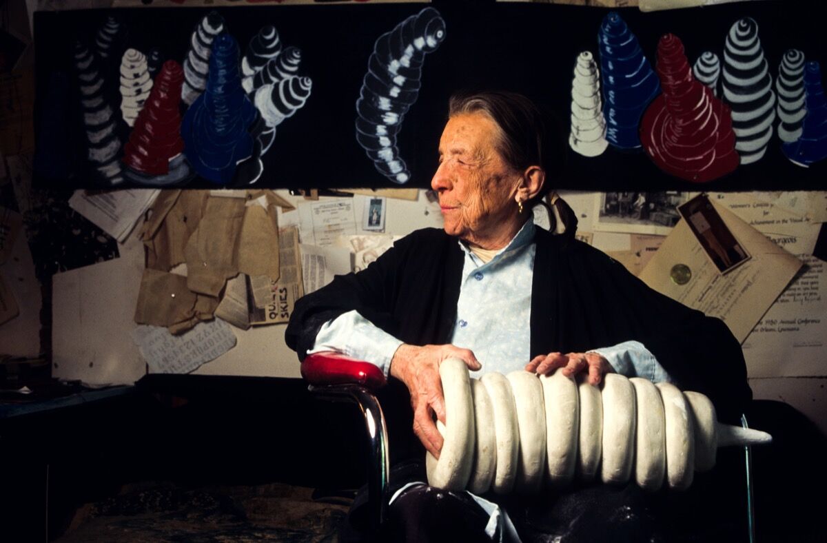Louise Bourgeois in her studio, 1995. Photo by Porter Gifford/Corbis/Getty Images.