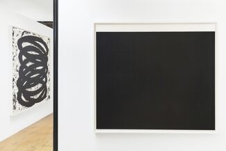 Richard Serra Equals, installation view