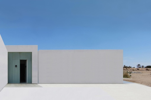 The Stark Beauty of Desert Architecture