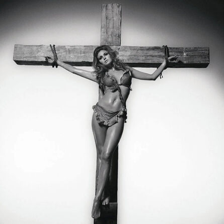 Terry O'Neill, ‘Raquel Welch On The Cross B&W’, 1966