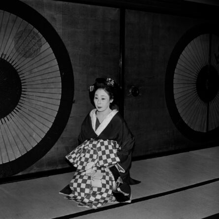 Toshio Enomoto, ‘095-Takasago Dayu in her crested kimono, Wachigai-ya, Shimabara’, 1983