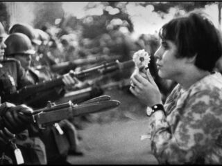 STRIKING MOMENTS IN PHOTOJOURNALISM 1932-1989