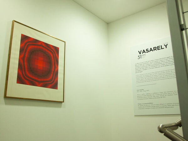 Cover image for Victor Vasarely - 51 steps: an upward exhibition