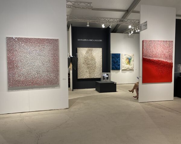 Donghwa Ode Gallery at Art Miami 2021