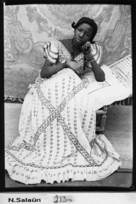 Seydou Keïta, ‘Sans titre (02130)’, 1948-1954