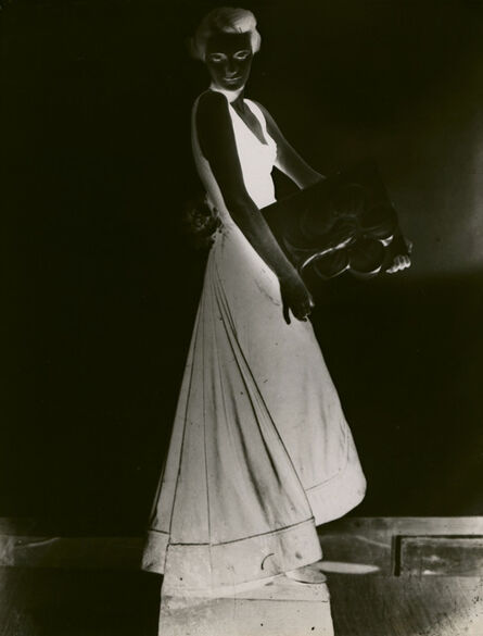 Dora Maar, ‘Sans titre (mode)’, c. 1934
