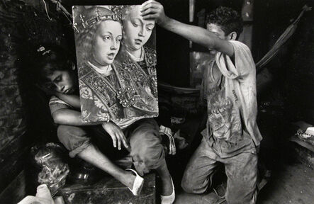Larry Towell, ‘Gloria (pregnant) living in abandoned trailer, San Salvador City Dump, Soyapango’, 1991