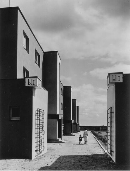 Arthur Köster, ‘St. Georgs-Garten Housing Settlement, Architect Otto Haesler (St. Georgs-Garten Siedlung, Architekt Otto Haesler)’, 1920s