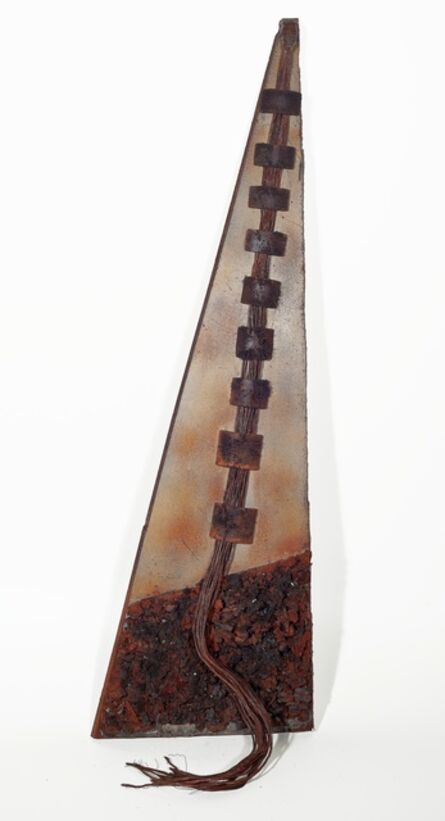 Tunga, ‘Escultura triangular’, 1980