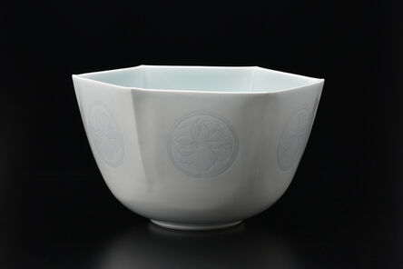 Manji Inoue, ‘Engraved Seihakuji (blue white porcelain) Hexagon Pot’, 2019