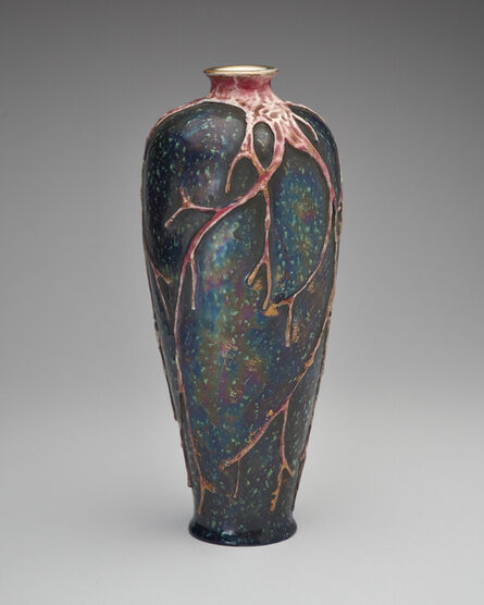 Amphora, ‘Coral Blitz’, ca. 1899