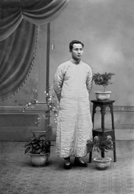 Tong Bingxue, ‘A Sixty-Two-Year Photo-Biography of Ye Jinglu, Discovered by Tong Bingxue’, 1907-1968