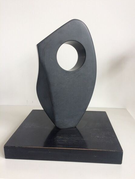 Barbara Hepworth, ‘Single Form with Curve and Hollow’, 1966