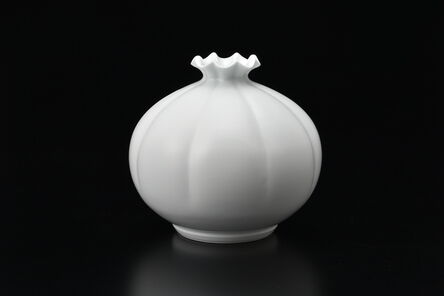 Manji Inoue, ‘Engraved Hakuji (white porcelain) Chrysanthemum Vase 02’, 2019