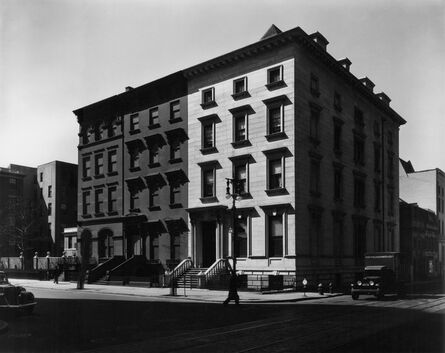 Berenice Abbott, ‘5th Avenue at 8th Street, Manhattan, March 20’, 1936