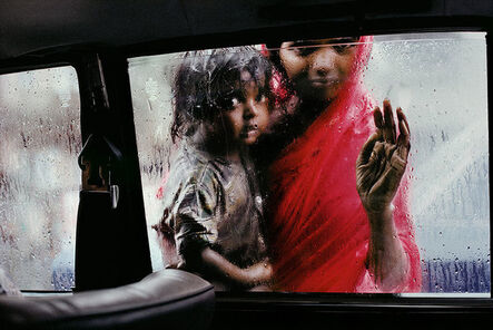 Steve McCurry, ‘Mother and Child at Car Window, Bombay, India’, 1993