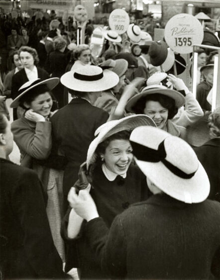 Robert Doisneau, ‘Women with the Same Hat’, 1956/1956