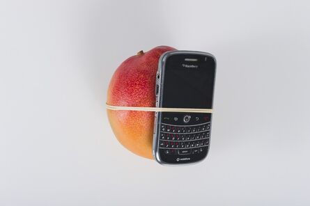 Wilfredo Prieto, ‘Miren el tamaño de este mango (Look at the size of this mango)’, 2011