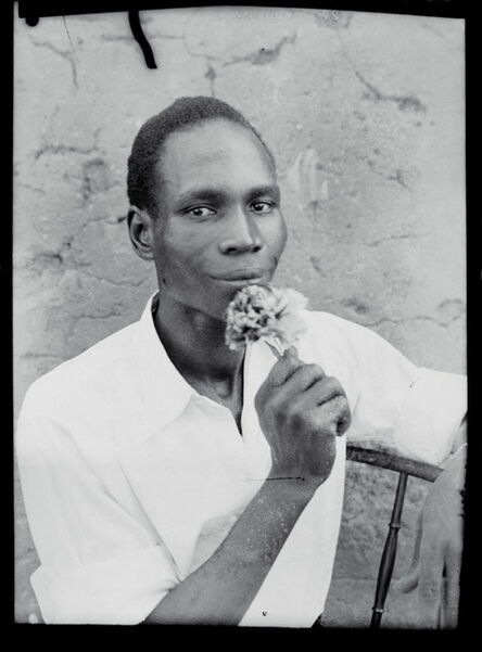 Seydou Keïta, ‘Sans titre/ Untitled (00975)’, ca. 1955