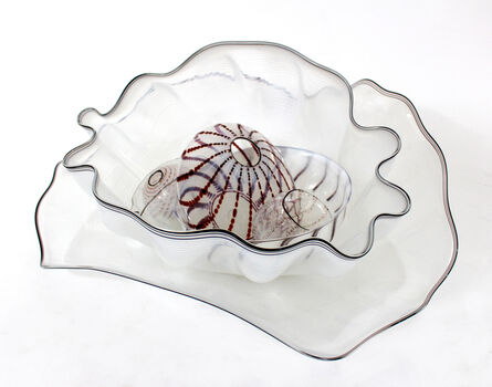 Dale Chihuly, ‘White Seaform with Red and Gray Lip Wrap’, 1987