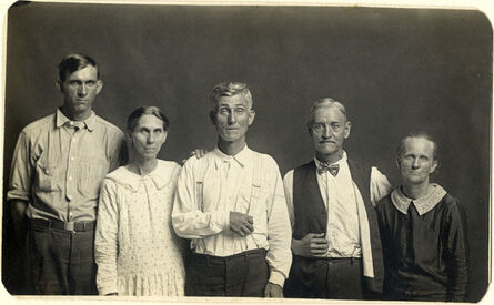 Mike Disfarmer, ‘Joe and Fanny Carr, Mose Harmon, and Bill and Julia Harlan’, ca. 1930