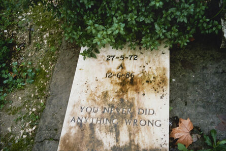 Nan Goldin, ‘Gravestone in pet cemetery, Lisbon’, 1998