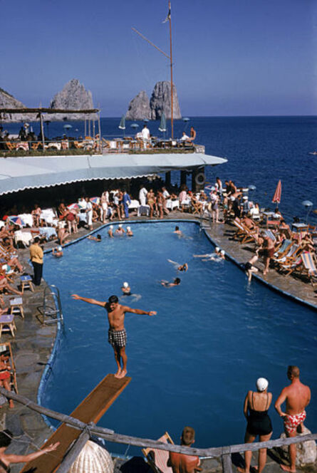 Slim Aarons, ‘Marina Piccola, 1954: Canzone del Mare at the Marina Piccola, Capri, Italy’, 1954
