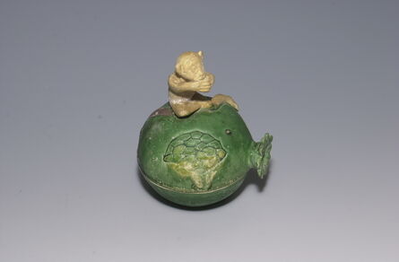 ‘Covered Box in the Form of Pomegranate and Monkey in Susancai Glaze’