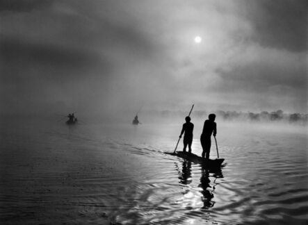 Sebastião Salgado, ‘Waura people fishing in the Piulaga Lake. Upper Xingu, Mato Grosso, Brazil.’, 2005