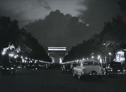 Sabine Weiss, ‘Paris, Avenue des Champs Elysées’, 1949