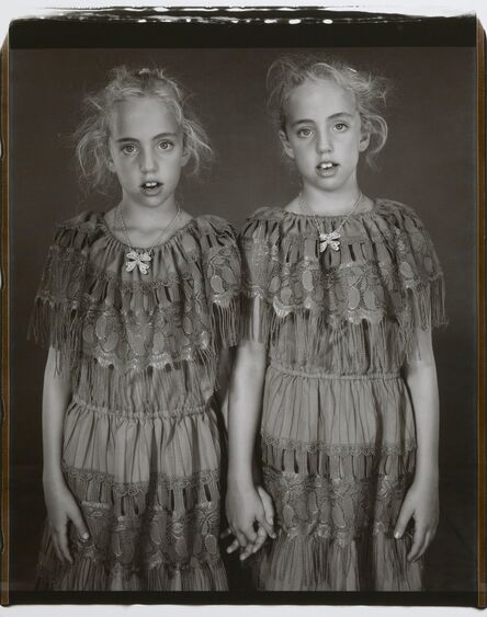 Mary Ellen Mark, ‘Heather and Kelsey Dietrick, 7 years old, Kelsey older by 66 minutes’,  2002