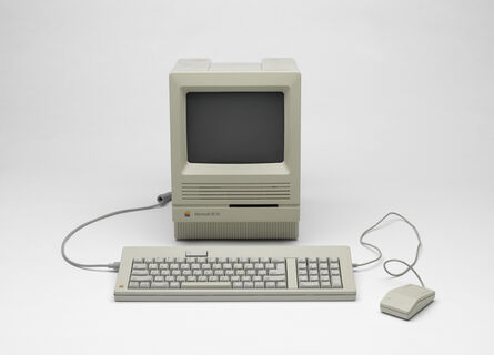 ‘Macintosh SE/30 desktop computer with keyboard and mouse’, 1989