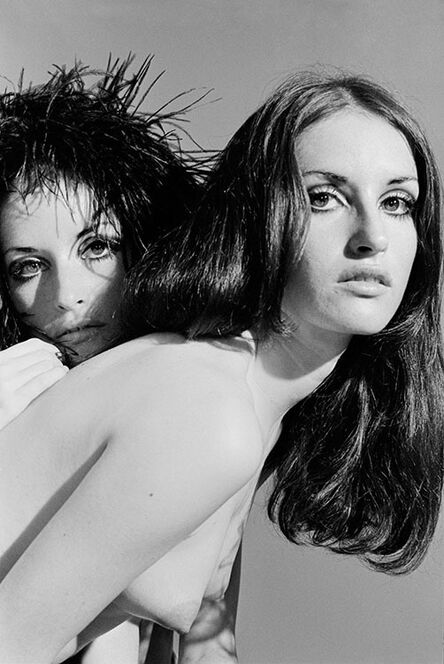 Baron Wolman, ‘The Sanchez twins topless’, 1968