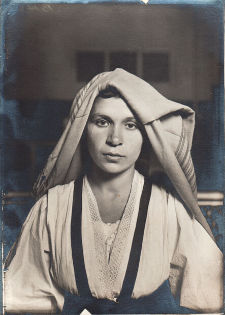 Lewis Wickes Hine, ‘Slavic Woman with Shawl’, 1905 c. / Print date: Later