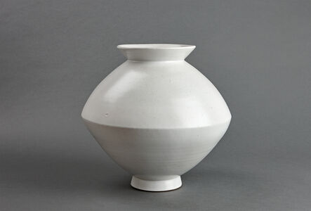 Young Jae Lee, ‘Spindle vase, petalite and feldspar glaze’, N/A
