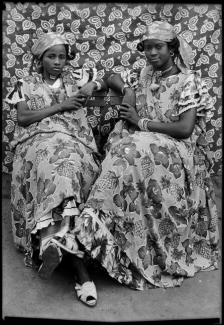 Seydou Keïta, ‘Sans titre/ Untitled (03869)’, 1956-1959
