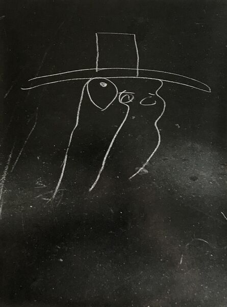 Helen Levitt, ‘New York (Large hat, minimal drawing)’, 1938