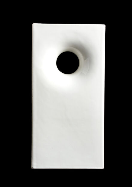 Gabbianelli, ‘Vase in white enamel with central hole’