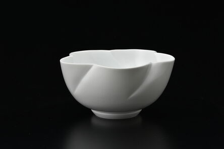 Manji Inoue, ‘Hakuji (white porcelain) Floral Bowl,’, 2019