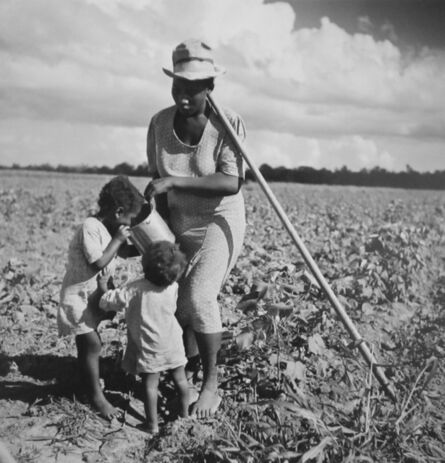 Marion Post Wolcott, ‘Taking a drink and resting from hoeing cotton, Allen Plantation, an FSA project. Natchitoches, Louisiana’, 1941