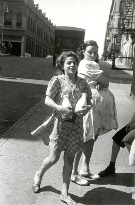 Helen Levitt, ‘New York’, ca. 1940