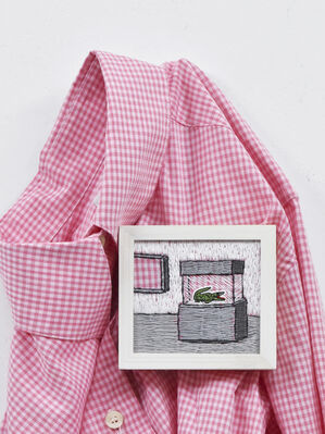 PLUS_LACOSTE_pink gingham check