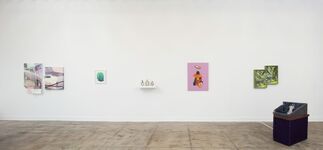 TO BE OR TO HAVE, installation view