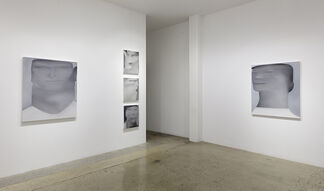 Jingze Du: In Between, installation view
